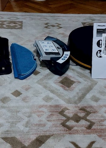 Philips Siyah Robot Elektrikli Süpürge ux200 serisi faturalıdır - Görsel 6