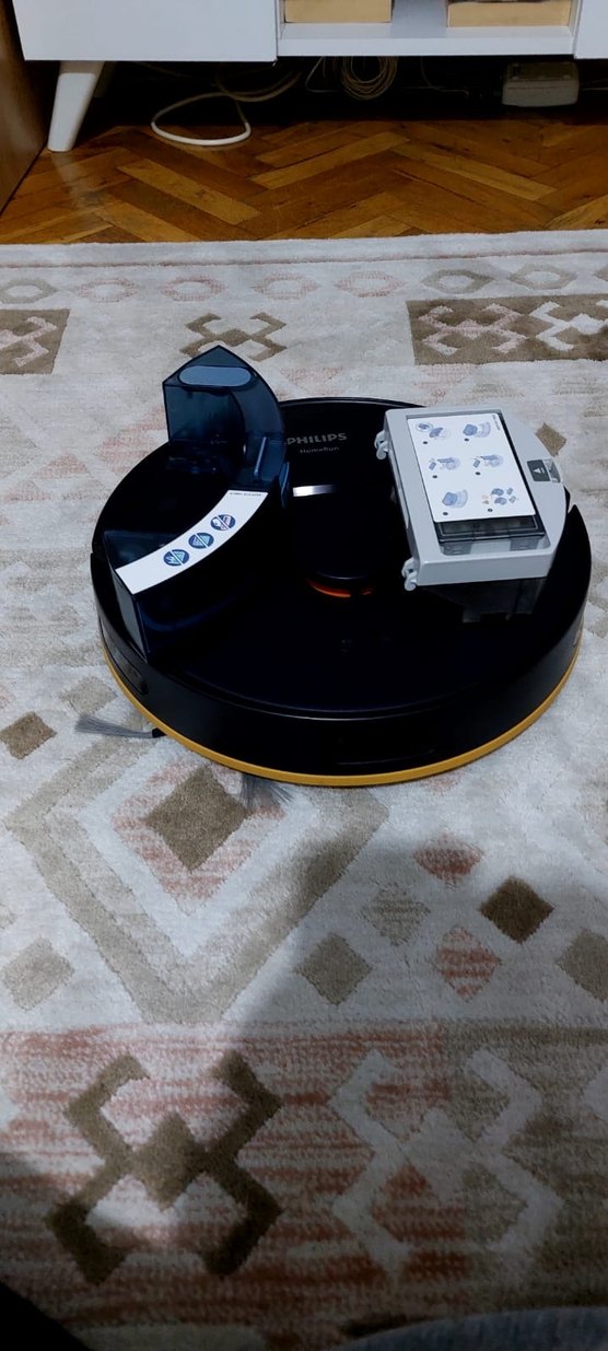 Philips Siyah Robot Elektrikli Süpürge ux200 serisi faturalıdır - Görsel 4