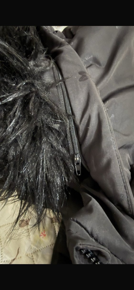 Kürk Detaylı Siyah Kız çocuk Kışlık Mont - Görsel 3