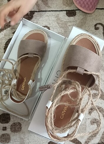 37 Beden camel Renk Deichmann Sandalet 