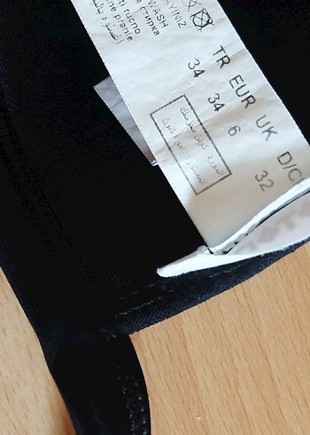 Siyah Üst ve Pembe Puantiyeli Bikini Altı - Görsel 4