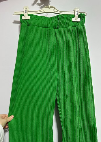 Yeşil Pileli Kadın uzun pantolon STANDART BEDEN - Görsel 4