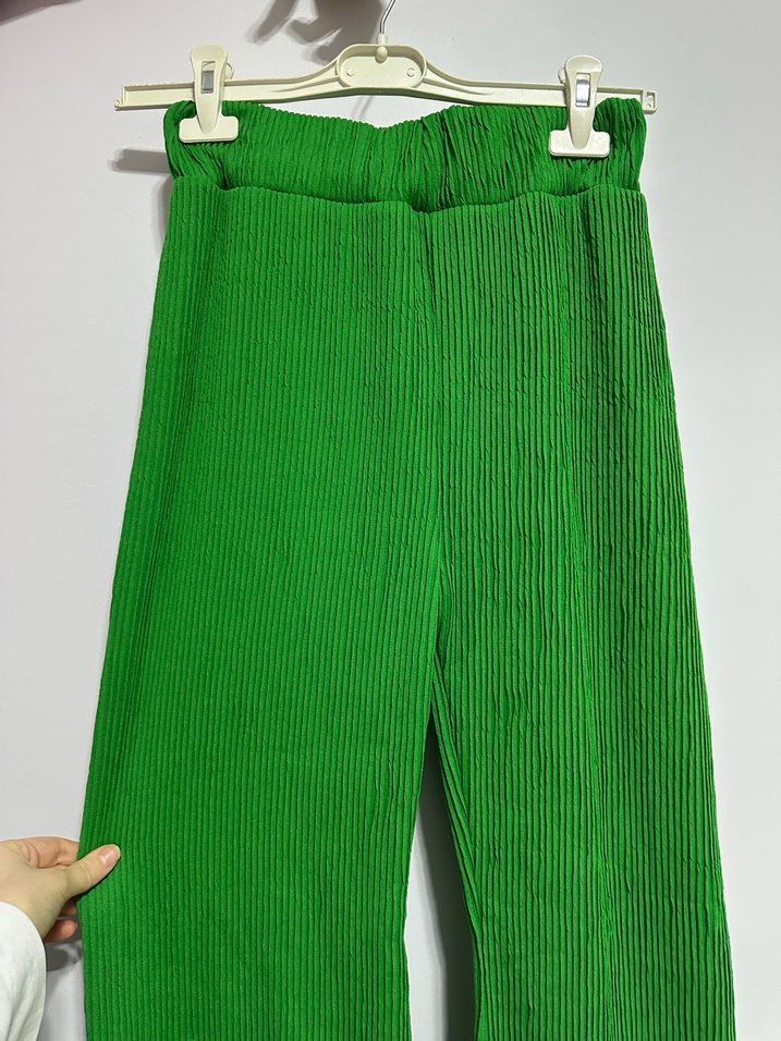Yeşil Pileli Kadın uzun pantolon STANDART BEDEN - Görsel 4