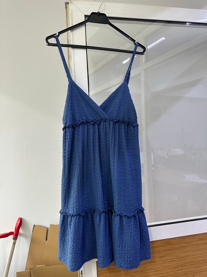 Mavi Askılı V Yaka Midi Denim Elbise - Görsel 2