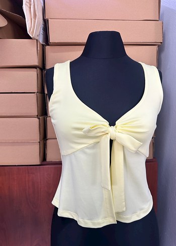 Önü düğümlü Sarı Mini V-Yaka bluz - Görsel 2