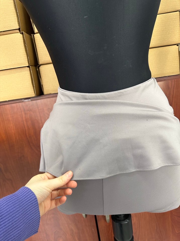 Bej Pliseli Kısa Mini Etek - Görsel 4