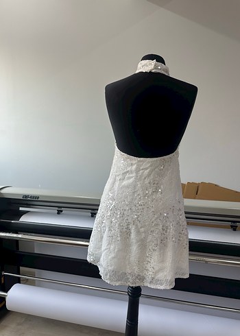 Parlak Beyaz Midi elbise - Görsel 3