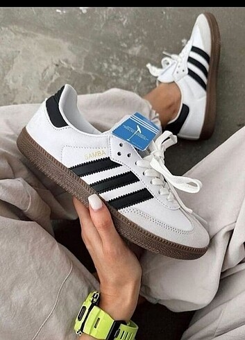 Adidas Samba