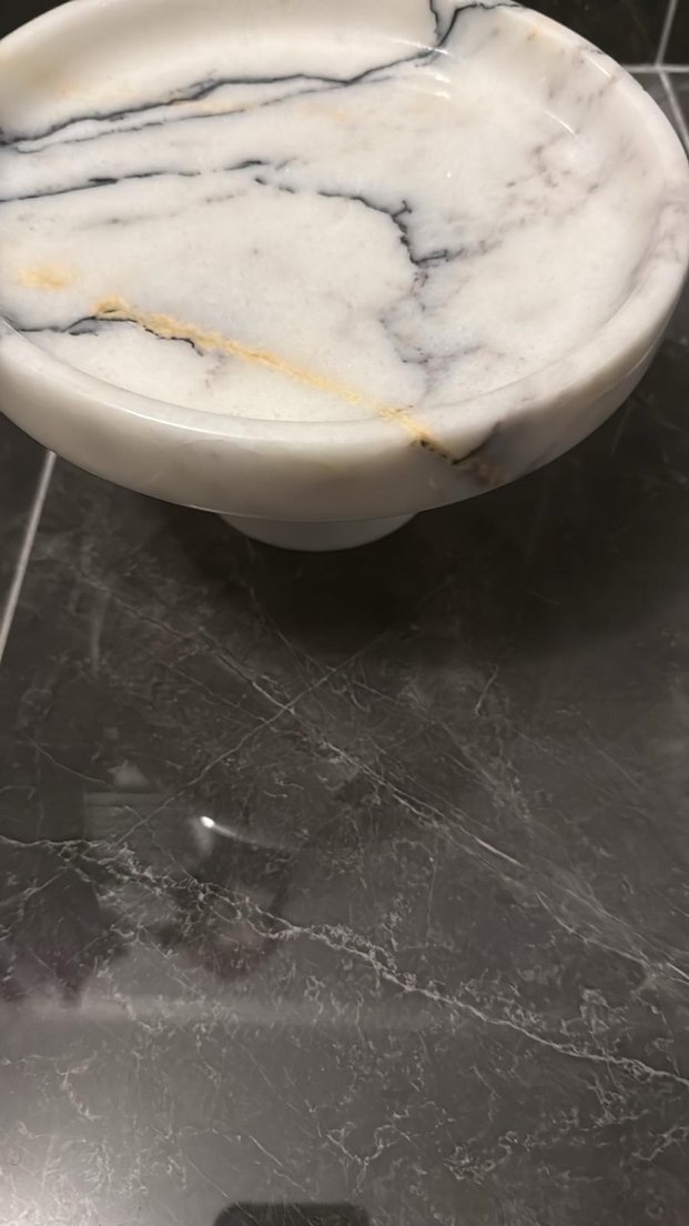 marandmore Rolin Ayaklı Beyaz Mermer Servis Tabağı 24 cm - Görsel 4