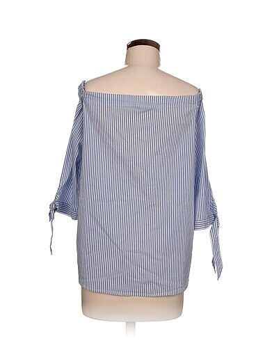xl Beden Defacto Bluz %70 İndirimli.