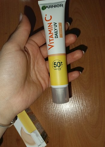 Garnier C Vitamini Parlak SPF 50+ BB Krem - Görsel 3