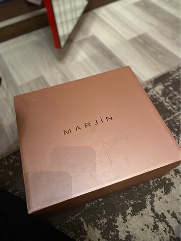 Marjin Topuklu bot