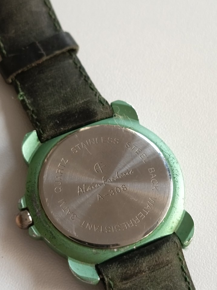 Alain Frank Paris retro saat - Görsel 4