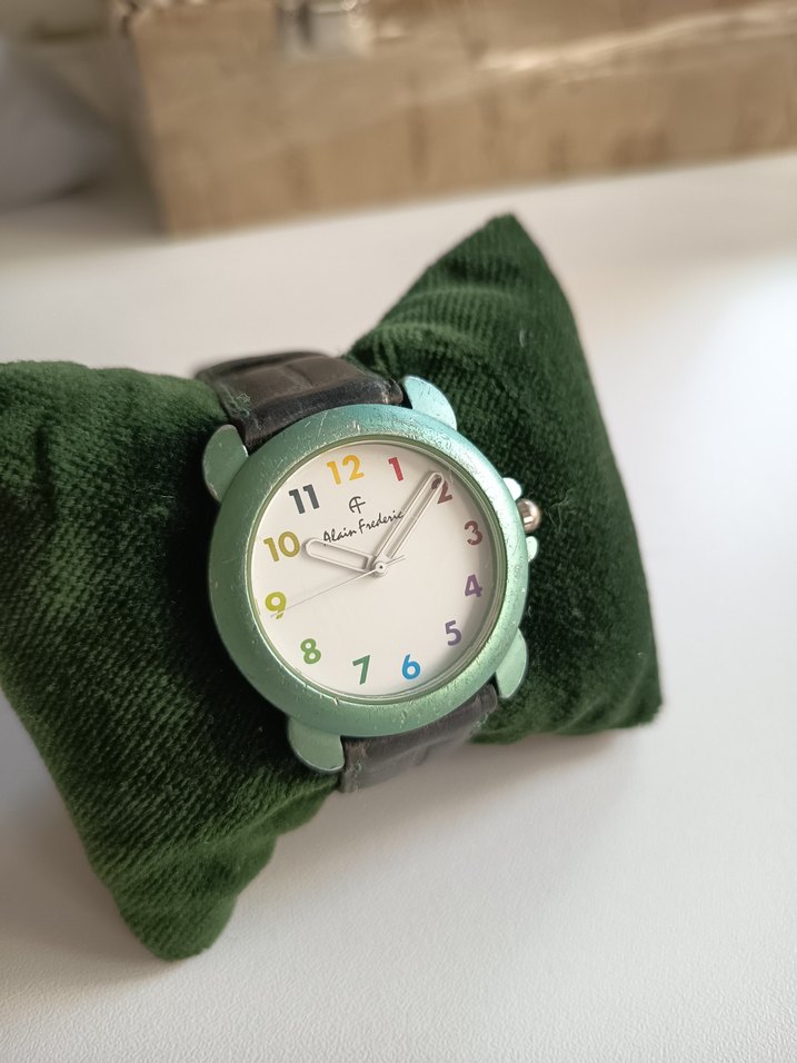 Alain Frank Paris retro saat - Görsel 2