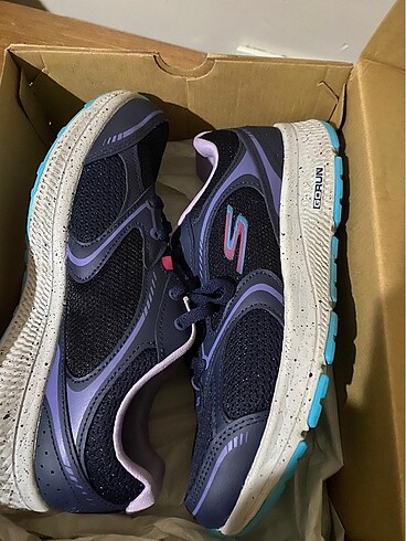 36,5 Beden çeşitli Renk Orjinal skechers ayakkabı