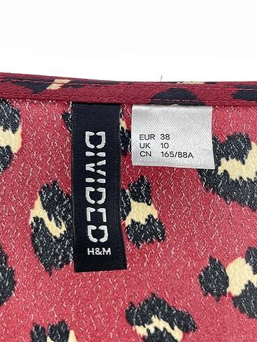 38 Beden çeşitli Renk H&M Kısa Elbise %70 İndirimli.