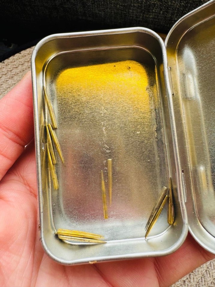 Parlak Altın Renkli Tırnak Bakım Klipsleri - Görsel 3