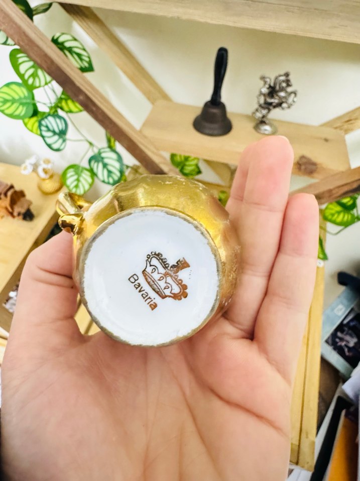 Parlak Altın Renkli Çaydanlık - Görsel 2