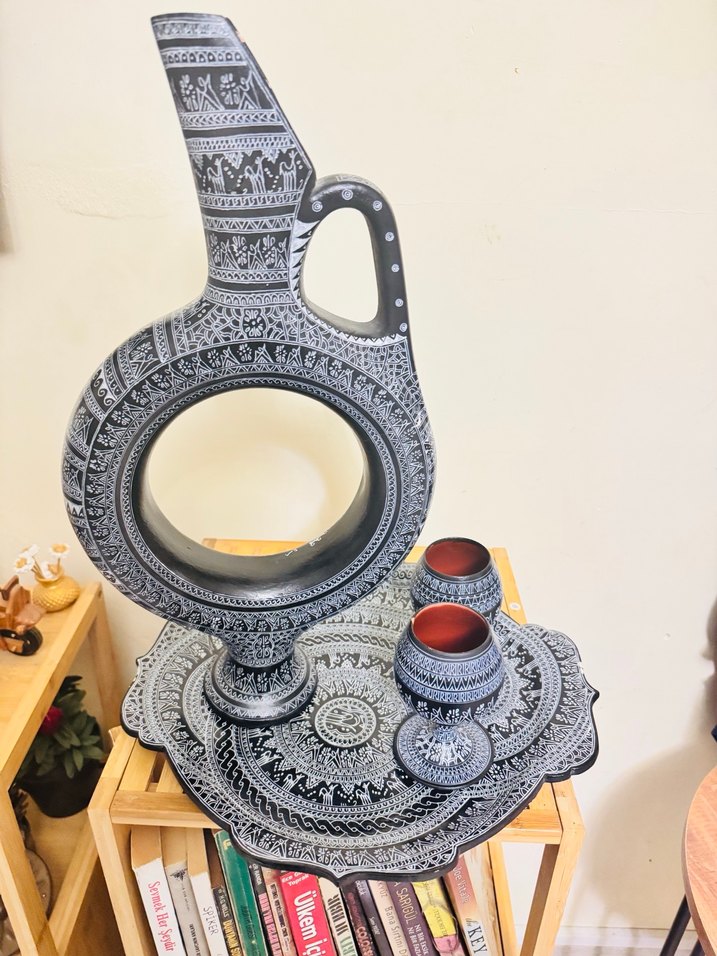 El İşçiliği Siyah-Beyaz Desenli Seramik Set - Görsel 3