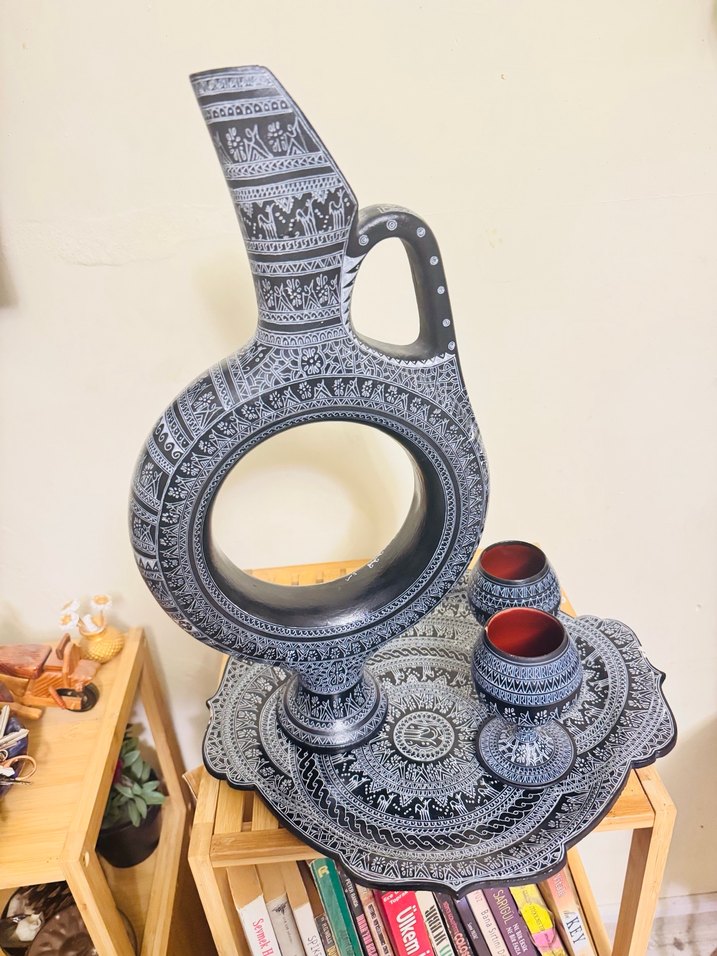 El İşçiliği Siyah-Beyaz Desenli Seramik Set - Görsel 2