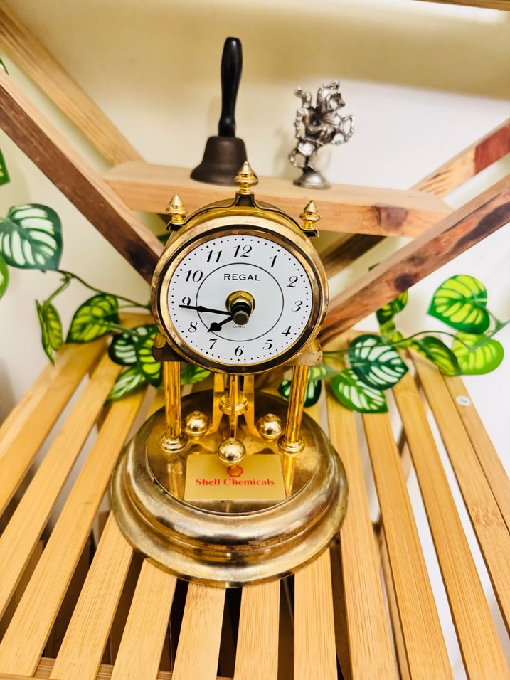 Altın Renkli Regal Masa Saati - Görsel 3