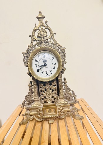 Altın Renkli Vintage Masa Saati - Görsel 3