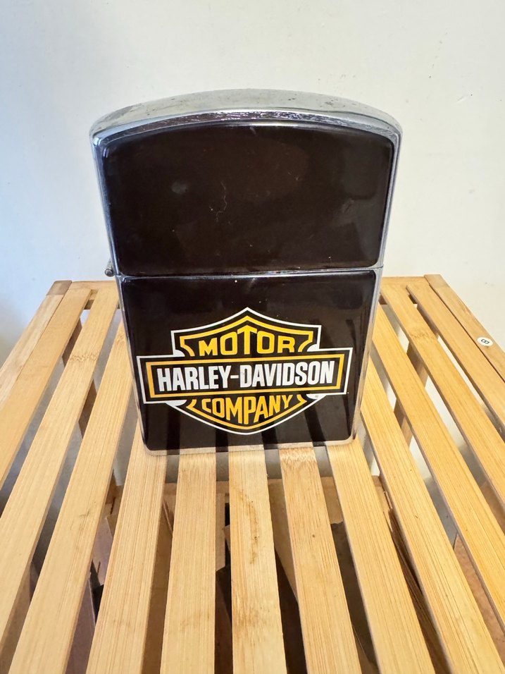 Harley-Davidson Siyah Parlak Çakmak - Görsel 2