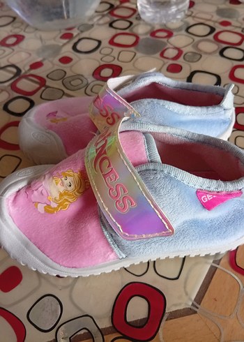 Kız Çocuk Renkli Velcro Ayakkabı