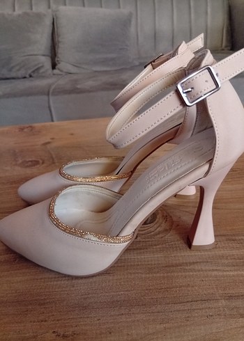 Bej Stiletto Topuklu Kadın Abiye Ayakkabı - Görsel 2