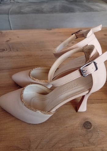 Bej Stiletto Topuklu Kadın Abiye Ayakkabı - Görsel 7