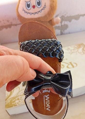 Kız Çocuk Siyah Örgü Detaylı Sandalet - Görsel 3