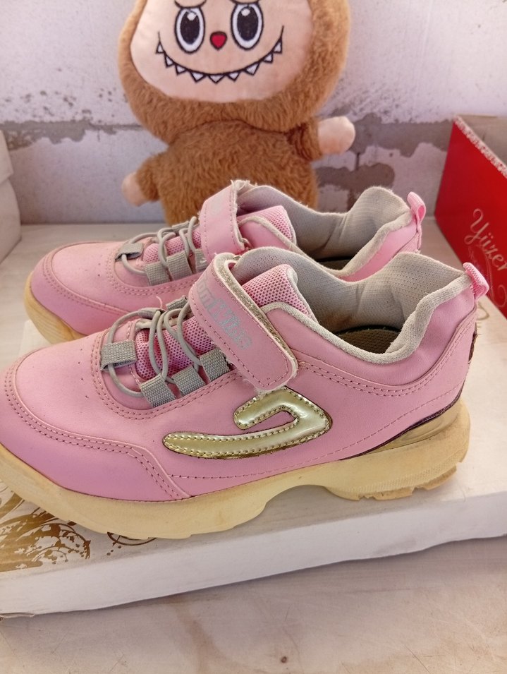 Kız Çocuk Pembe Cırtlı Spor Ayakkabı - Görsel 2