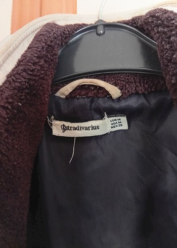 Bej Düğmeli Kısa Kadın Mont - Görsel 3