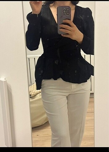 Ambar beli lastikli bluz
