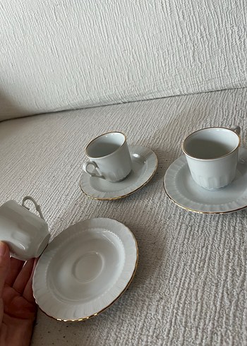 Beden Beyaz İnce Kenarlı 3'lü Fincan Takımı