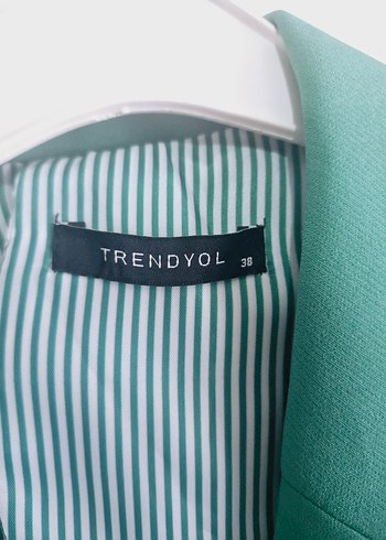 38 Beden Yeşil Düğmeli Kadın Blazer Ceket