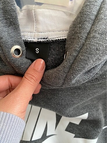 s Beden Nike Kapüşonlu Sweatshirt