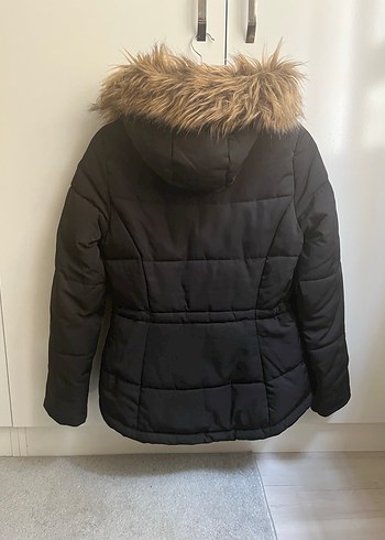 Kürklü Kapüşonlu Siyah Kadın Kış Montu - Görsel 3