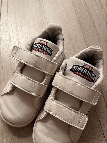 Adidas Marvel serisi - Görsel 2