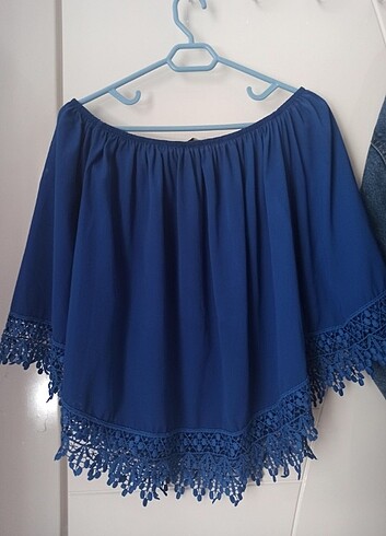 Diğer Kayık Yaka Dantel Detaylı Saks Mavisi Bluz