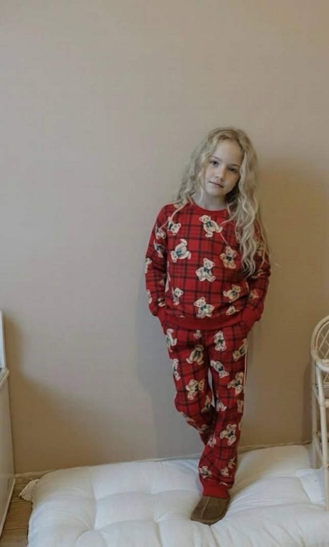 Kırmızı Bağlama Desenli Kadın Pijama Takımı - Görsel 3