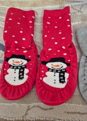 Kız Çocuk Renkli Nakışlı Sıcak Ev Terlikleri - Görsel 3