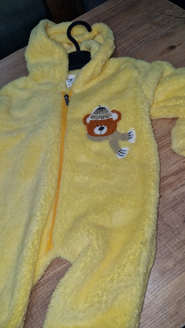 Sarı Peluş Bebek Tulum, Ayıcık Desenli - Görsel 3