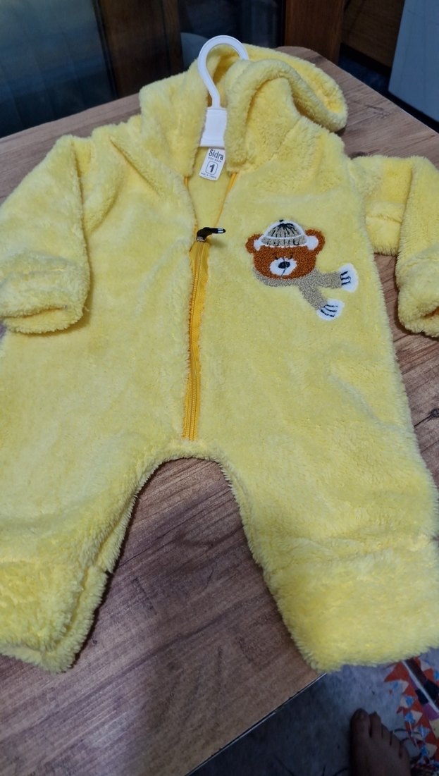 Sarı Peluş Bebek Tulum Ayıcık Desenli - Görsel 4