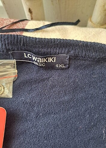 LC Waikiki Bayan triko hirka