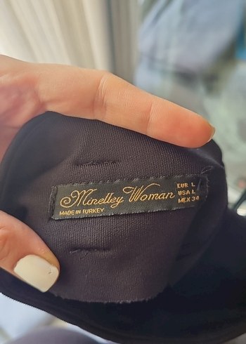 Diğer Siyah Kemerli Midi Kalem Etek