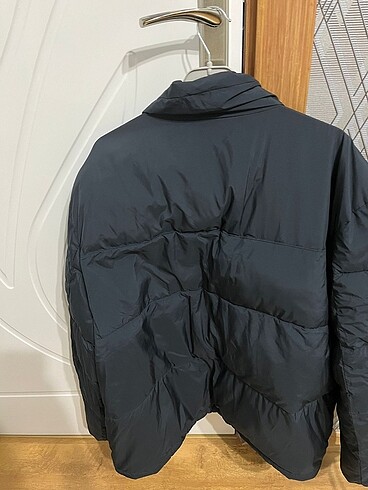 l Beden lacivert Renk Unisex Orijinal Zara mont çok az giyildi