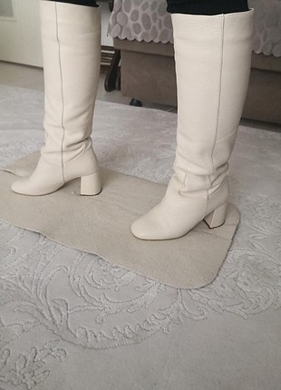 Pelinin Ayakkabıları Ekru çizme