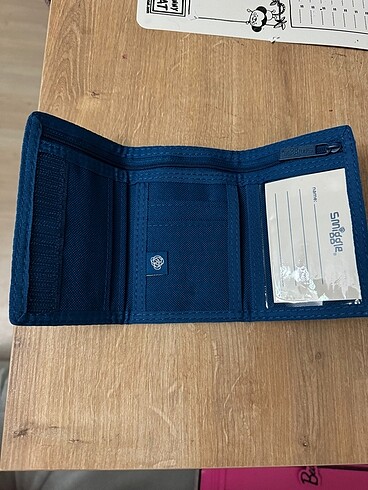  Beden Renk Smiggle yeni etiketli cüzdanlar model secebilirsiniz