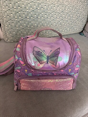 Smiggle az kullanılmış